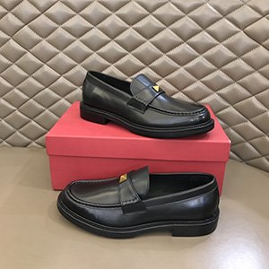 VALENTINO ROCKSTUD LOAFER - 발렌티노 락스터드 로퍼