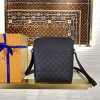  LOUIS VUITTON DISTRICT POCHETTE - 루이비통 디스트릭 포쉐트 백