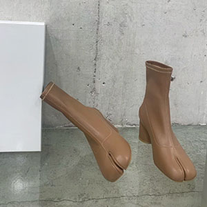 MAISON MARGIELA TABI ANKLE BOOTS - 메종 마르지엘라 타비 앵클부츠