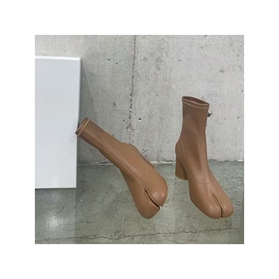 MAISON MARGIELA TABI ANKLE BOOTS - 메종 마르지엘라 타비 앵클부츠