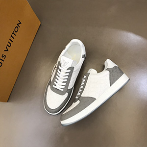 LOUIS VUITTON EMBOSSING MONOGRAM SNEAKERS - 루이비통 엠보싱 모노그램 스니커즈