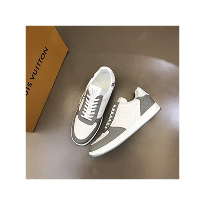 LOUIS VUITTON EMBOSSING MONOGRAM SNEAKERS - 루이비통 엠보싱 모노그램 스니커즈