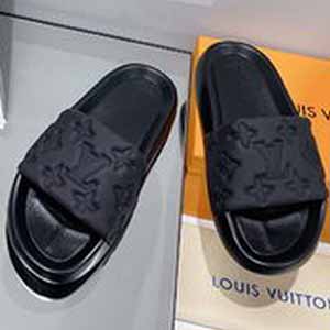 LOUIS VUITTON MULE CONFORT POOL PILOW - 루이비통 풀 필로우 컨포트 뮬 슬리퍼