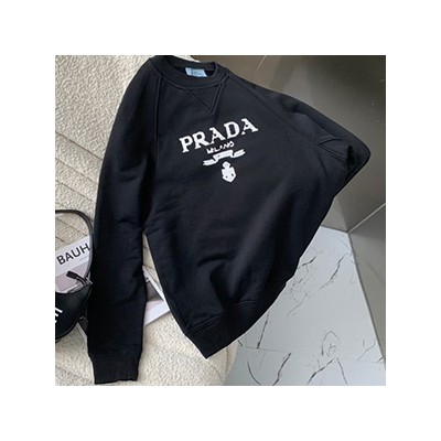 PRADA LOGO MAN TO MAN - 프라다 로고 맨투맨