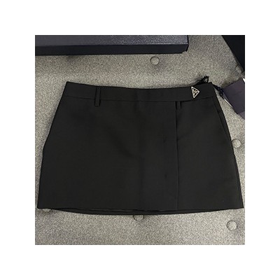 PRADA LOGO SKIRT - 프라다 삼각로고 숏 스커트