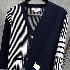 THOM BROWN STRIPE PATTERN GARDIGAN - 톰브라운 스트라이프 시어서커 가디건