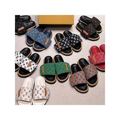 LOUIS VUITTON POOL PILLOW FLAT COMFORT MULE - 루이비통 풀 필로우 플랫 컴포트 뮬