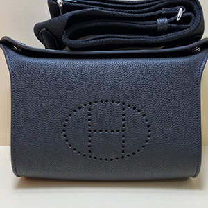  HERMES VIDEPOCHES TOGO CROSS BAG - 에르메스 비드포쉬 토고 크로스백