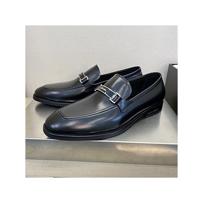 PRADA LOGO LOAFER - 프라다 남성용 가죽 로퍼