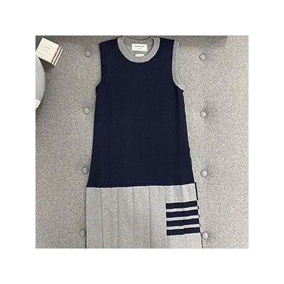 THOM BROWNE KNIT SLEEVELESS ONE PIECE - 톰브라운 니트 민소매 원피스