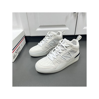 MONCLER PIVOT SNEAKERS - 몽클레어 피봇 스니커즈