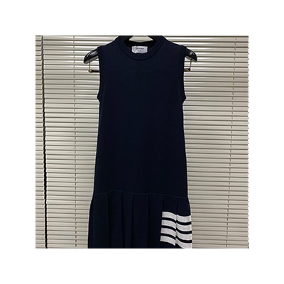 THOM BROWNE KNIT SLEEVELESS ONE PIECE - 톰브라운 니트 민소매 원피스