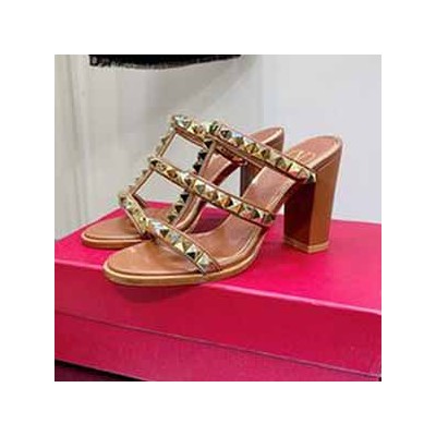 VALENTINO GARAVANI ROCKSTUD SANDAL - 발렌티노 가라바니 락스터드 샌들