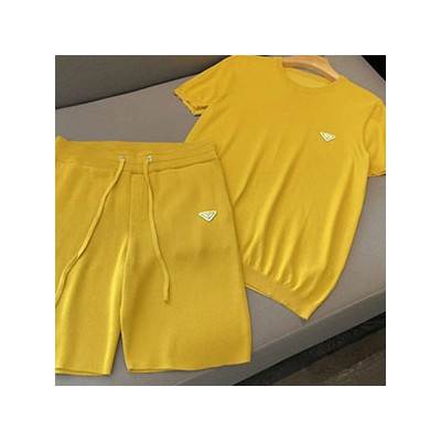 PRADA TRIANGLE LOGO T-SHIRT & PANTS - 프라다 트라이앵클 로고 티셔츠 & 팬츠