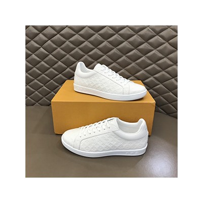 LOUIS VUITTON EMBOSSING MONOGRAM SNEAKERS - 루이비통 엠보싱 모노그램 스니커즈