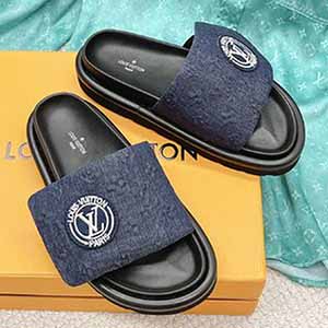 LOUIS VUITTON POOL PILOW FLAT COMFORT MULES - 루이비통 풀 필로우 플랫 콤포트 뮬